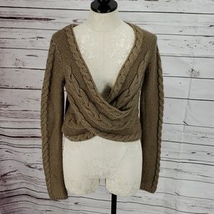 BKE Women’s front criss crossed Brown sweater